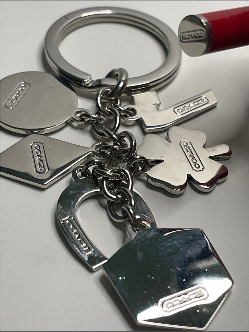 Coach Lucky Charm Key Fob & Red Coach Pen Set w/ Dust Bag NWOT - Picture 3 of 13